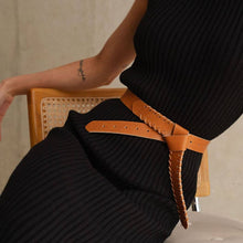 Load image into Gallery viewer, Vintage Charm Belt- Black