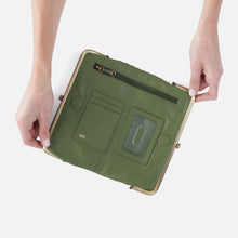 Load image into Gallery viewer, Hobo Lauren Clutch-Wallet