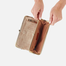 Load image into Gallery viewer, Hobo Lauren Clutch-Wallet