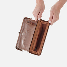 Load image into Gallery viewer, Hobo Lauren Clutch-Wallet
