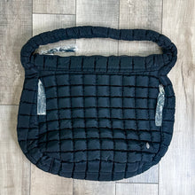 Load image into Gallery viewer, Quilted Carry All