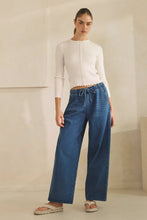 Load image into Gallery viewer, Scalloped Edge Cardigan