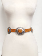 Load image into Gallery viewer, Floral Concho Belt