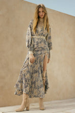 Load image into Gallery viewer, Style Stalker Dress