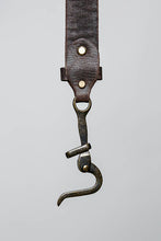 Load image into Gallery viewer, Rugged Vintage Leather Belt