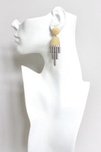 Load image into Gallery viewer, Geo gray post earrings