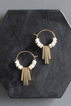 Load image into Gallery viewer, Geo hoop earrings