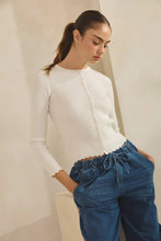 Load image into Gallery viewer, Scalloped Edge Cardigan