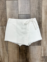 Load image into Gallery viewer, Emmy Denim Skort