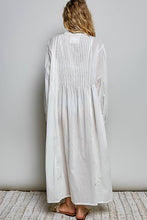 Load image into Gallery viewer, Vintage Lace Panel Shirt Dress