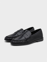 Load image into Gallery viewer, Women's Suede Penny Loafers