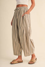 Load image into Gallery viewer, Lella Pants