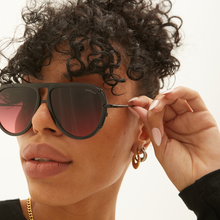 Load image into Gallery viewer, Ivy Luxe - Ruby Tangle-Free
