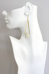 Mother-of-pearls/ brass geo earrings