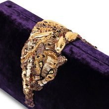 Load image into Gallery viewer, Royal Raaka Clutch