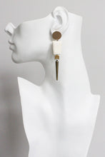 Load image into Gallery viewer, Magnesite and brass geo post earrings