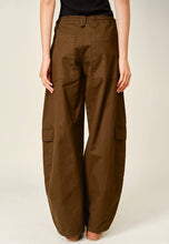 Load image into Gallery viewer, Carissa Cargo Pants