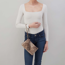 Load image into Gallery viewer, Darcy Crossbody