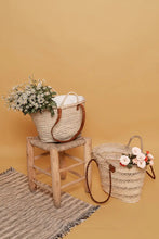 Load image into Gallery viewer, Handwoven Palm Straw Bag
