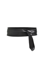 Load image into Gallery viewer, Wrap Classic Belt - Black