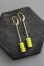 Load image into Gallery viewer, chartreuse discs earrings