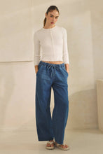 Load image into Gallery viewer, Scalloped Edge Cardigan