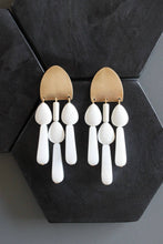 Load image into Gallery viewer, Chalk glass post earrings