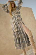 Load image into Gallery viewer, Style Stalker Dress
