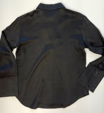 Load image into Gallery viewer, Helenaa Button Down