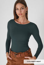 Load image into Gallery viewer, Clean Line Boat Neck LS Top