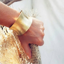 Load image into Gallery viewer, Seductive brass Curve Cuff bracelet