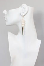 Load image into Gallery viewer, stack crescents spike earrings