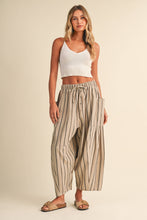 Load image into Gallery viewer, Lella Pants