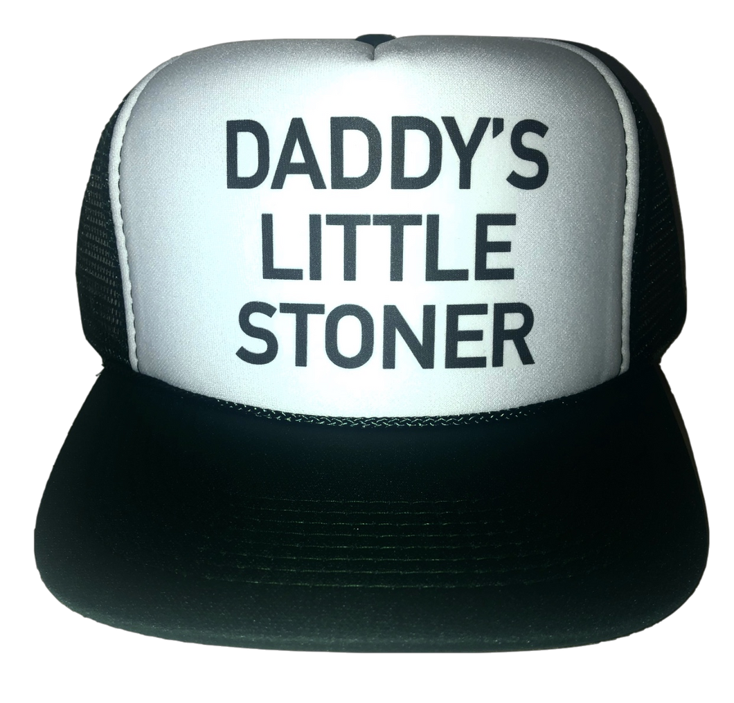 Daddy's Little Stoner Trucker Hat: Neon blue/white