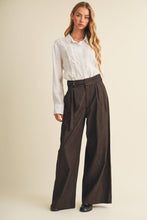 Load image into Gallery viewer, Veda Voluminous Wide-Leg Trousers