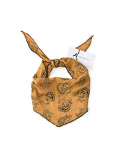 Load image into Gallery viewer, Paisley Triangle Scarf Lace Edge