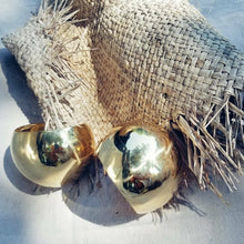 Load image into Gallery viewer, Globe dome brass Cuff bracelet