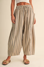 Load image into Gallery viewer, Lella Pants