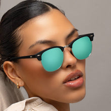 Load image into Gallery viewer, The Masters – Tangle Free Aqua Clubmaster