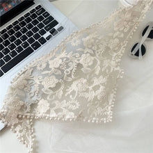 Load image into Gallery viewer, LACE TRIANGLE BANDANA HEADSCARF