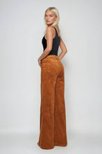 Load image into Gallery viewer, Velma Corduroy Pants
