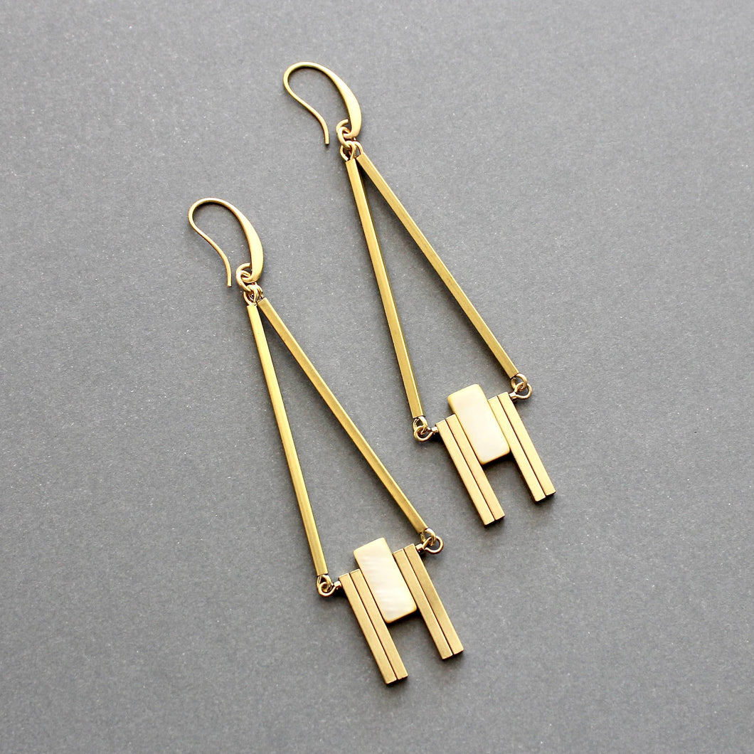 Mother-of-pearls/ brass geo earrings
