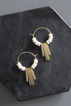 Load image into Gallery viewer, Geo hoop earrings