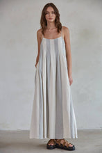 Load image into Gallery viewer, Pintuck Midi Dress