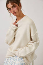 Load image into Gallery viewer, Sinclair Sweater
