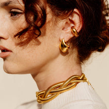 Load image into Gallery viewer, Becca Ear Cuff: Gold