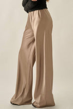 Load image into Gallery viewer, Larson Wide-Leg Pant