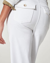 Load image into Gallery viewer, Stretch Twill Cropped Wide Leg Pant
