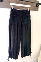 Load image into Gallery viewer, Lotus Jean