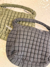 Load image into Gallery viewer, Quilted Carry All